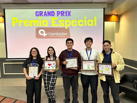 Valentina Faúndez, Francisca González, Leonardo Rojas, Felipe Muñoz y Pablo Jiménez