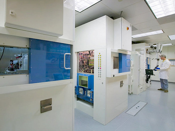 Laboratorio de Ciencias Biomédicas en los Estados Unidos, usada bajo licencia Creative Commons.