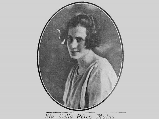 Retrato en sepia de Celia Pérez, la primera mujer egresada de la UC