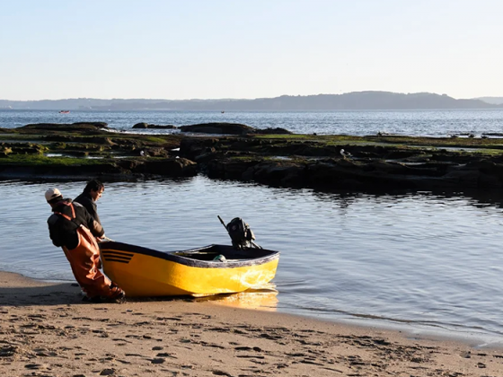 Pesca artesanal en el borde costero.- Foto Instituto Milenio en Socio-ecología costera, SECOS