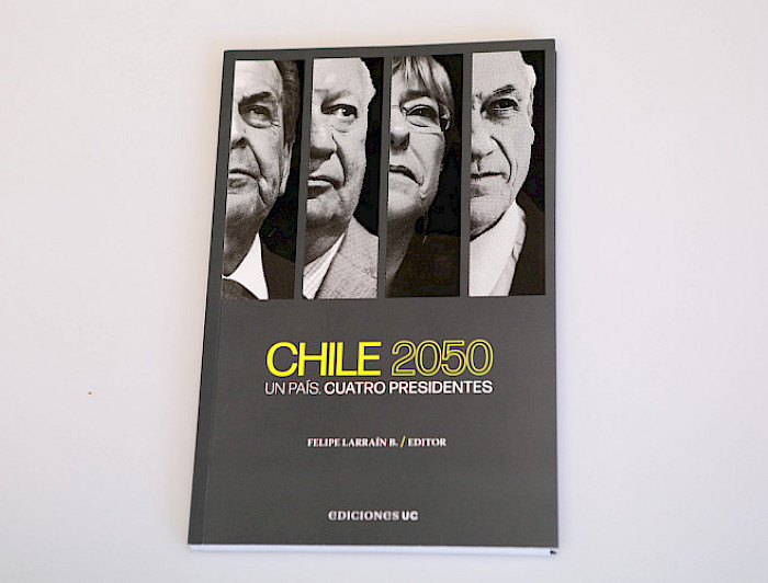 imagen correspondiente a la noticia: "CLAPES y Ediciones UC presentan libro sobre “Chile 2050: Un País. Cuatro Presidentes”"