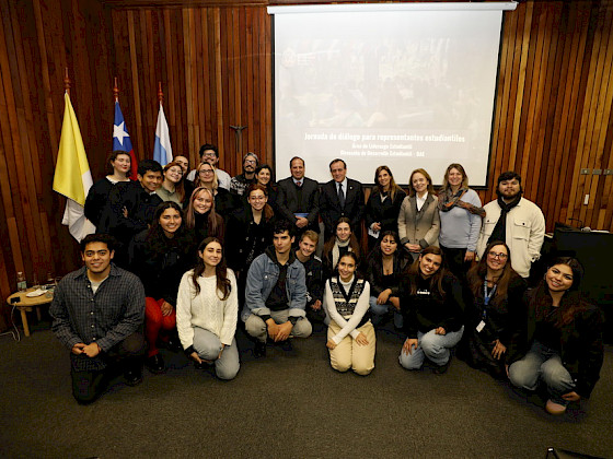 Rector en jornada de diálogo con representantes estudiantiles.- Foto Dirección de Comunicaciones