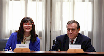 talia Riffo, directora de SENDA y rector Ignacio Sánchez.- Foto Dirección de Comunicaciones UCSánchez.- Foto D