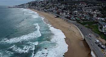 Vista aérea de la costa en Reñaca, región de Valparaíso.