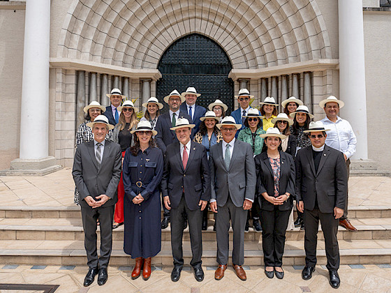 Grupo de participantes de la asamblea general de HUC.