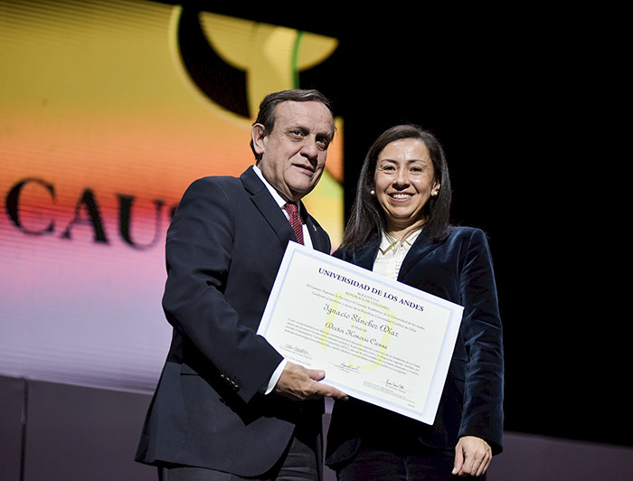 Rector Ignacio Sánchez y rectora Universidad de los Andes de Colombia.- Foto Uniandes