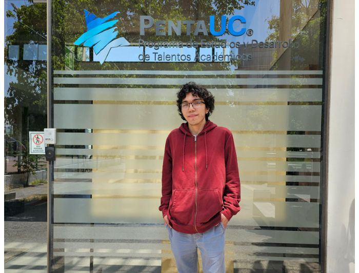 imagen correspondiente a la noticia: "¿Qué es el Cupo Penta UC? Conoce al primer estudiante que ingresó por esta nueva vía de admisión"