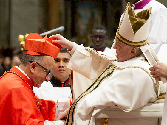 El Papa Francisco junto a monseñor Chomali