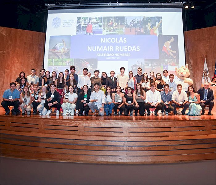 Ceremonia deportistas de alto rendimiento UC