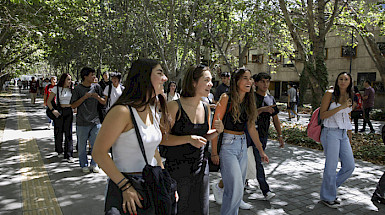 Estudiantes en Campus San Joaquín. Foto Dirección de Comunicaciones