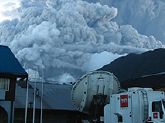 Fotografía con la erupción del volcán Chaitén.
