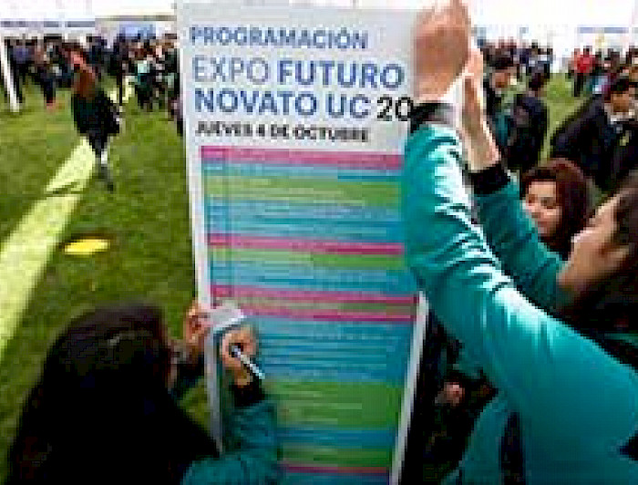 imagen correspondiente a la noticia: "Expo Futuro Novato: la cita de los escolares con la vida universitaria en la UC"