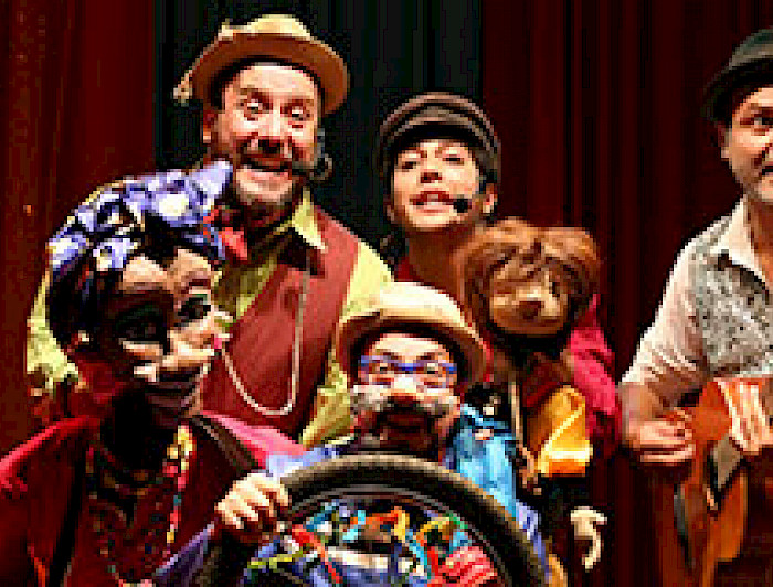 imagen correspondiente a la noticia: "Marionetas, música y baile: "Pulgarcito, el gitano" llega al Teatro Infantil UC"
