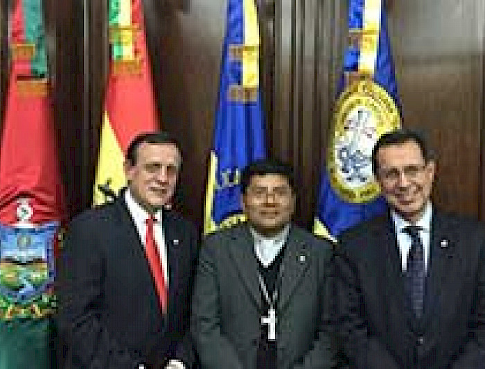 imagen correspondiente a la noticia: "Rector Sánchez presentó el Plan de Desarrollo UC en el cincuentenario de la Universidad Católica de Bolivia"