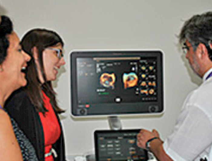 imagen correspondiente a la noticia: "Medicina UC inicia nueva era con la primera Sala de Excelencia de Ecocardiografía"