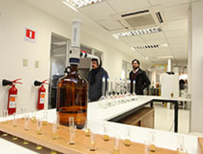 imagen correspondiente a la noticia: "Se inauguró el nuevo edificio del Laboratorio Agroanálisis UC"
