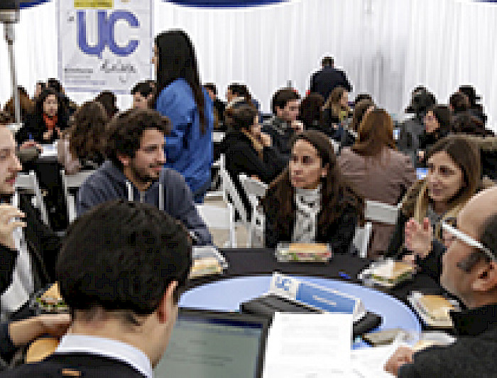 imagen correspondiente a la noticia: "UC Dialoga: la invitación a reflexionar juntos"