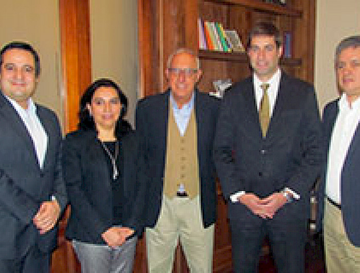 imagen correspondiente a la noticia: "Director de la Oficina de Transferencia de Harvard se reunió en la UC con representantes de universidades chilenas"